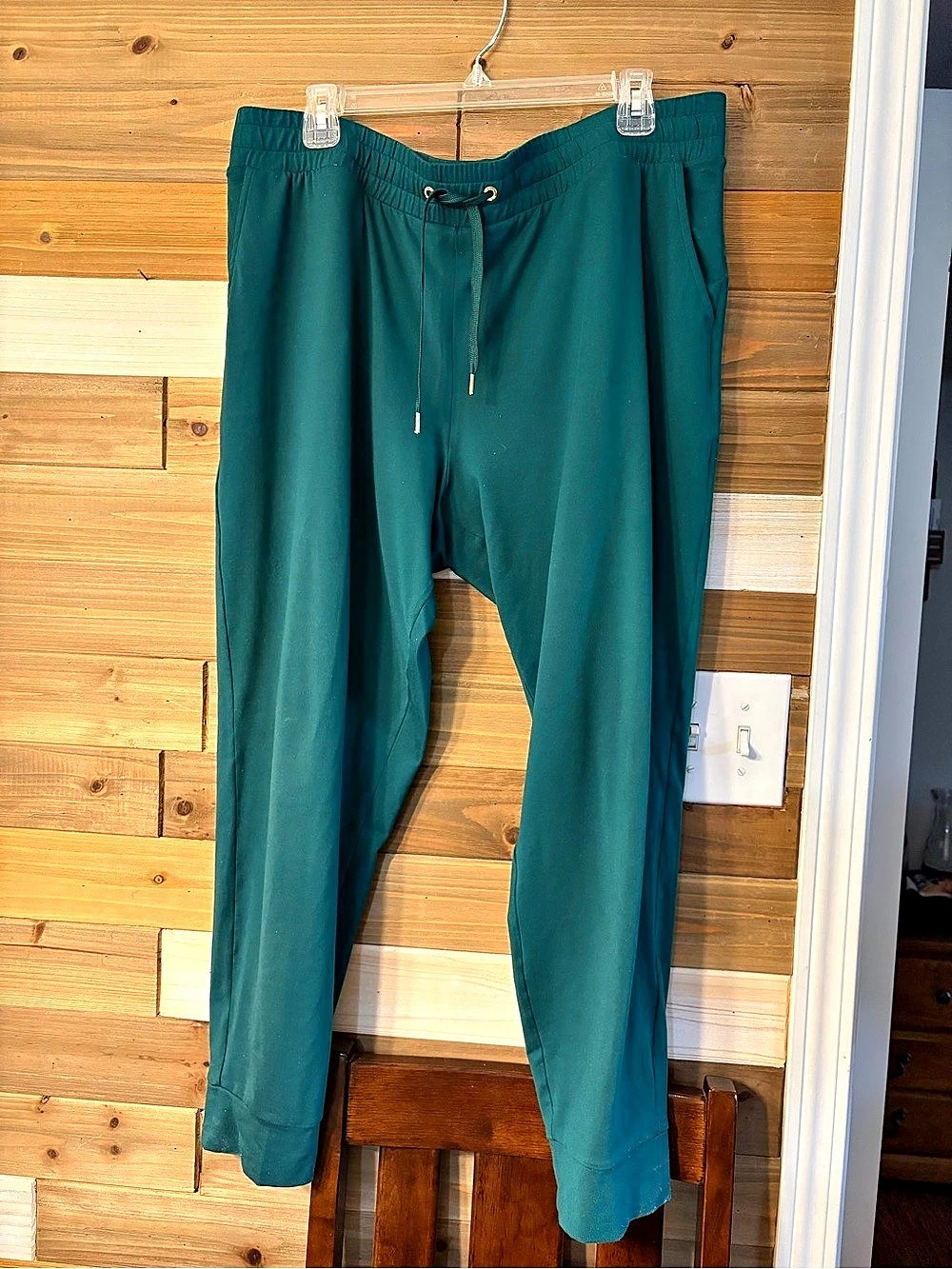 Lilly Pulitzer Green Jogger Pants Size XL, Like New
